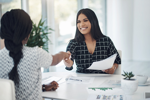 Comment Attirer, Fidéliser, Récompenser Sans Augmenter Les Salaires ?